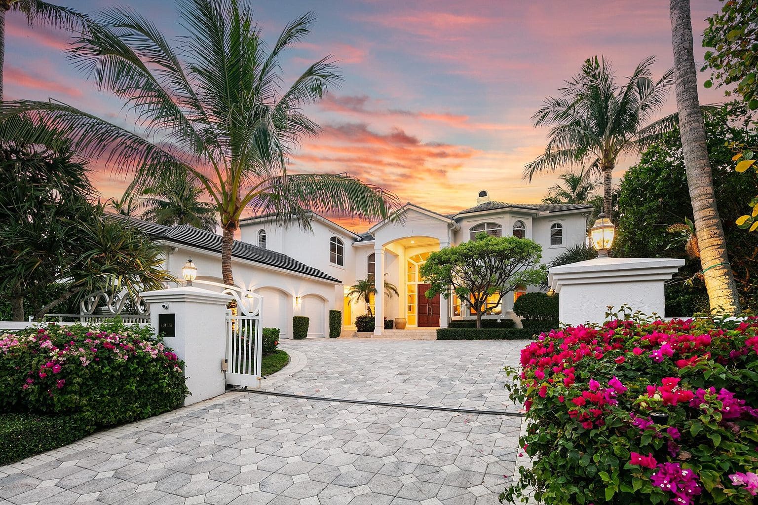 Villa Miami Exterior Sunset